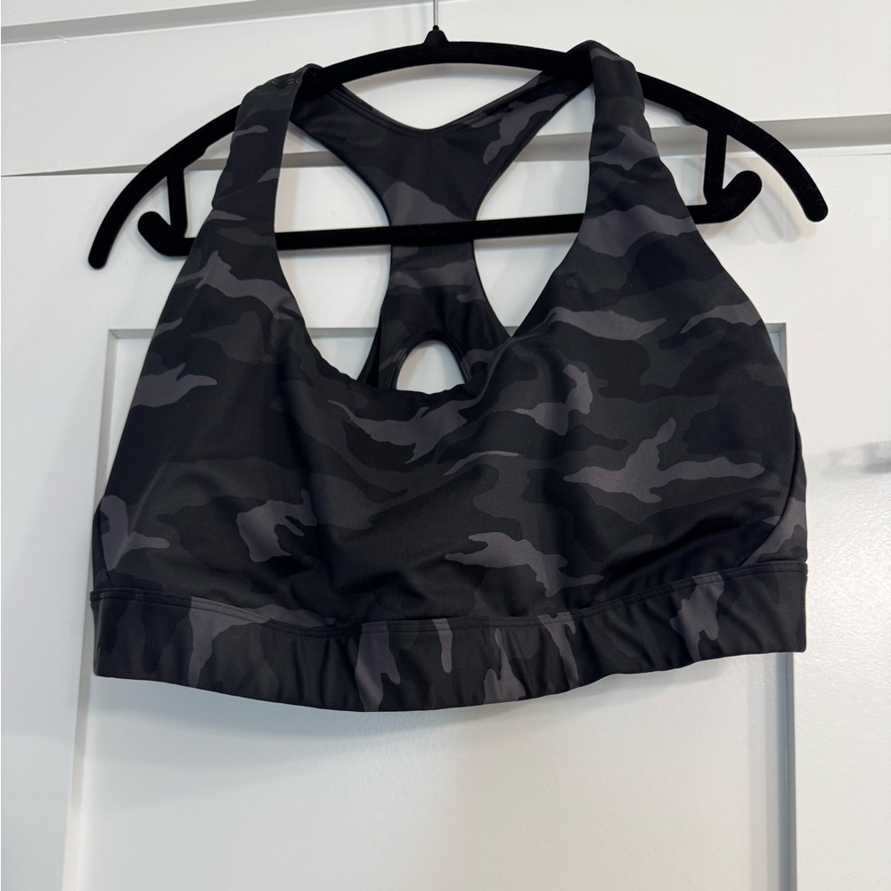 Athleta plus size sports bra 2x